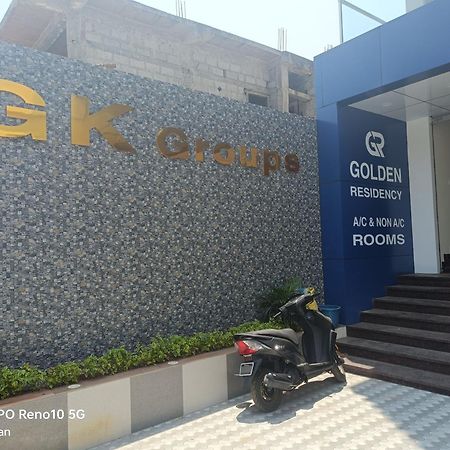 Golden Residency Hotel Kushalanagar Bagian luar foto
