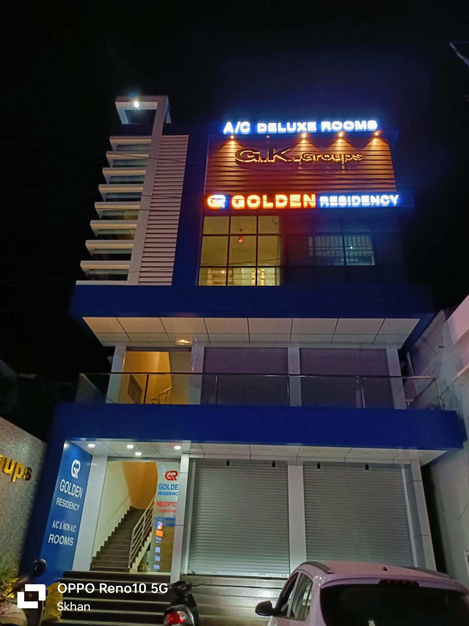 Golden Residency Hotel Kushalanagar Bagian luar foto