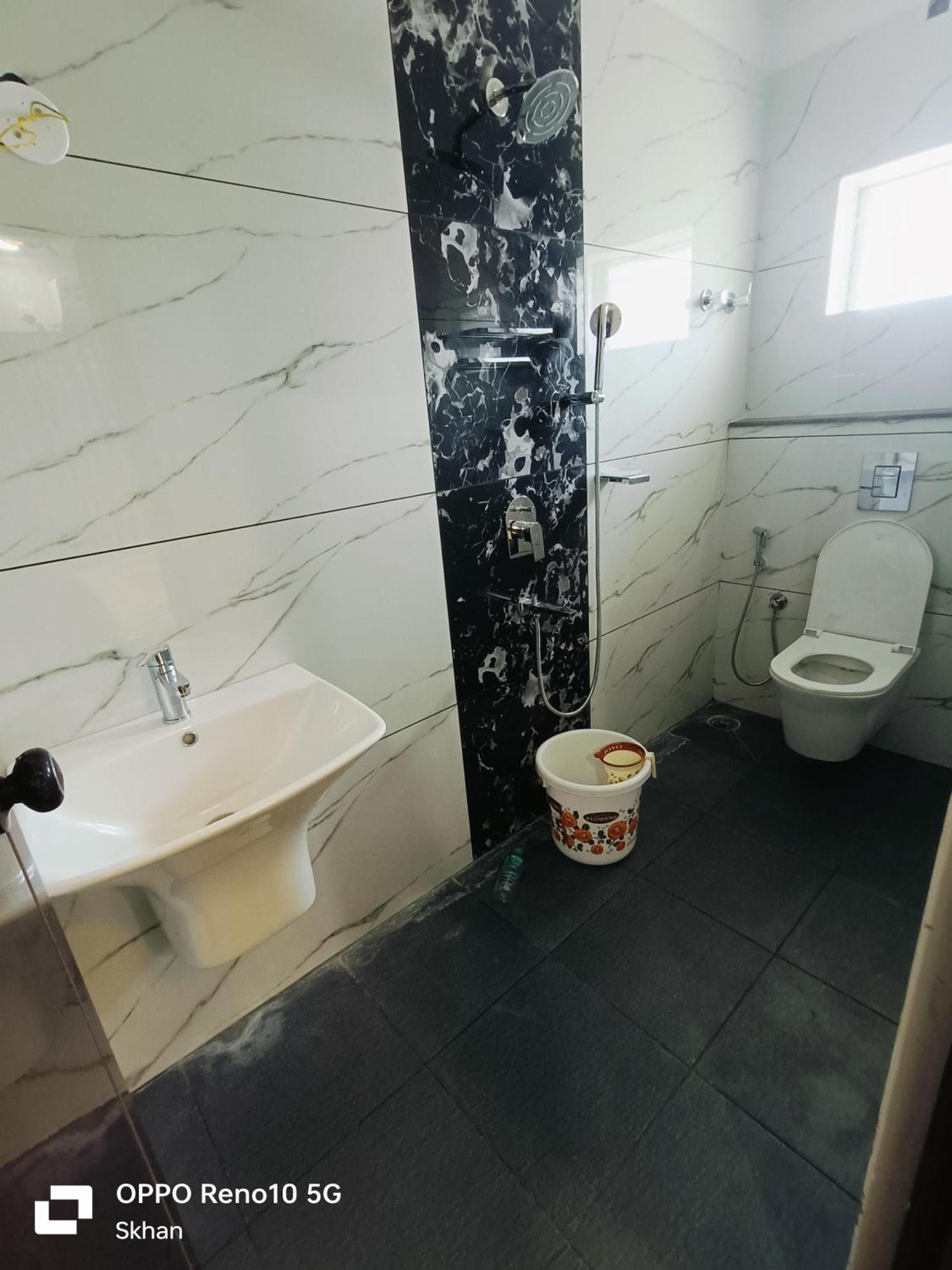 Golden Residency Hotel Kushalanagar Bagian luar foto